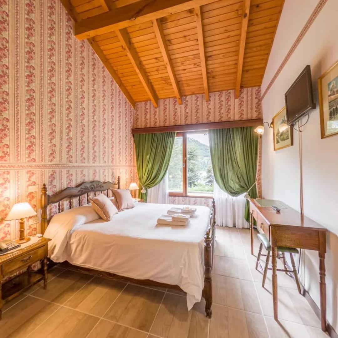Hosteria El Condado San Carlos de Bariloche Bagian luar foto