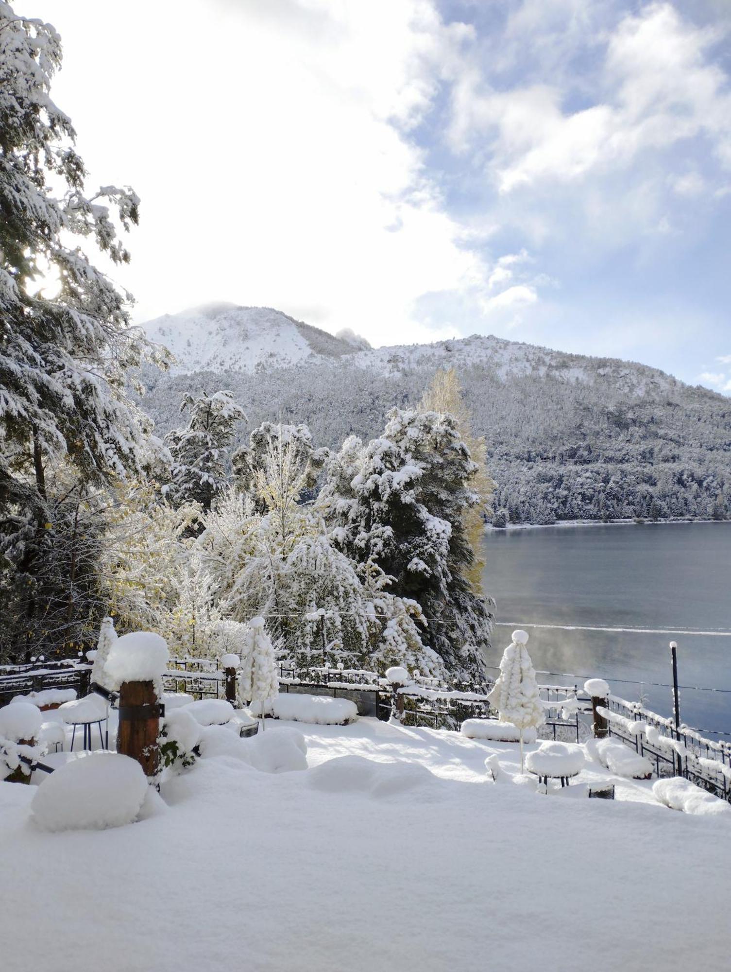 Hosteria El Condado San Carlos de Bariloche Bagian luar foto